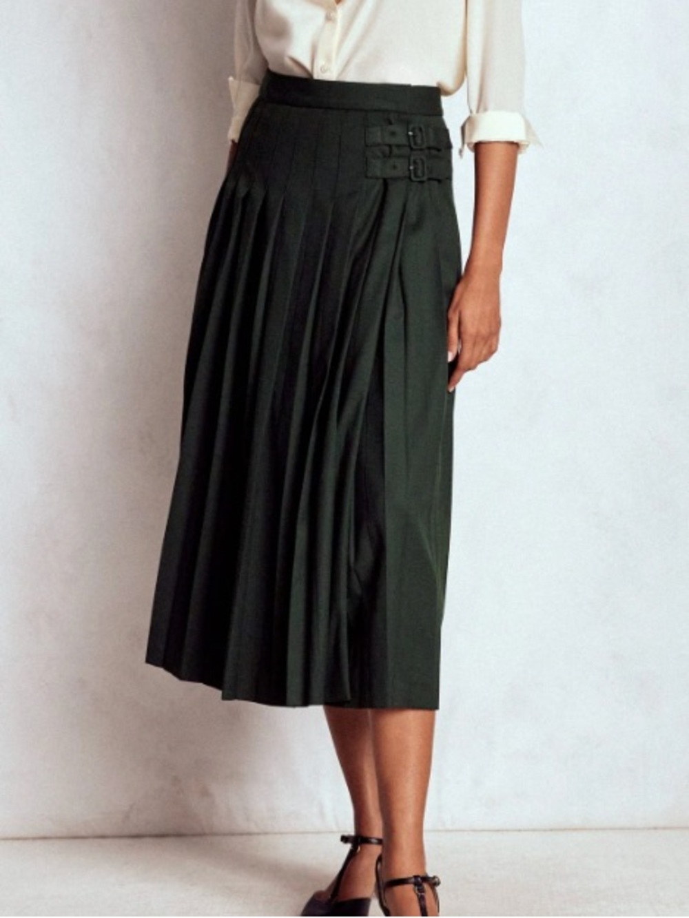 Boden Josephine Kilt Pleated Midi Skirt in Dark Green